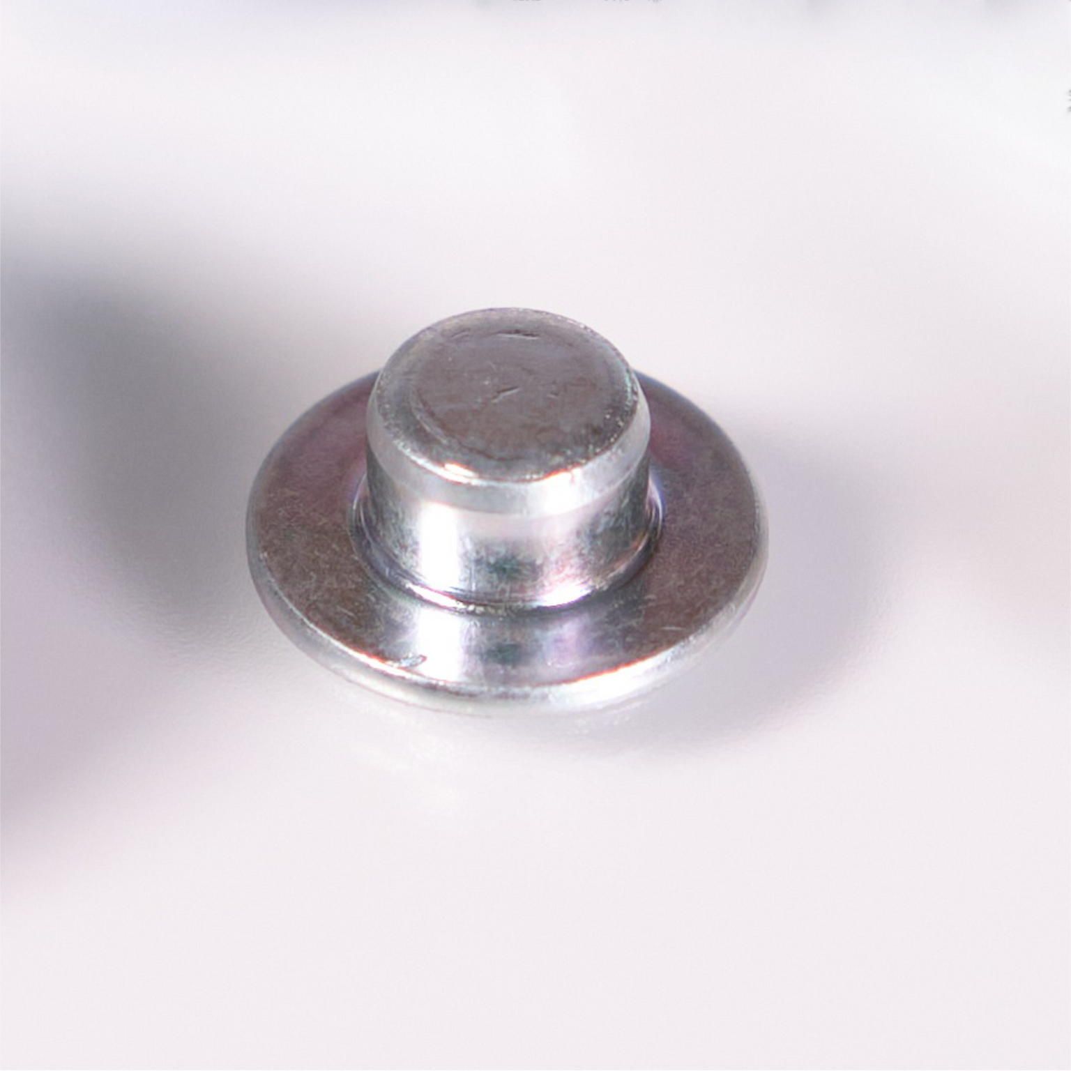 Fließpressteil mit Innengewinde